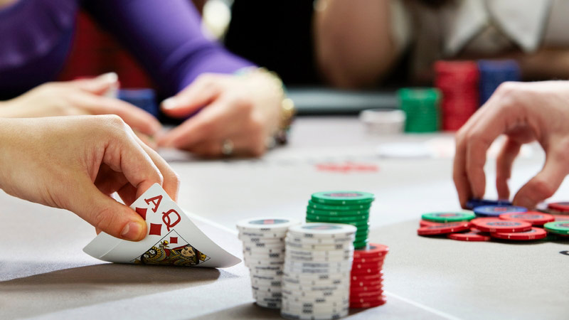 Tìm hiểu tất tần tật thông tin về Poker
