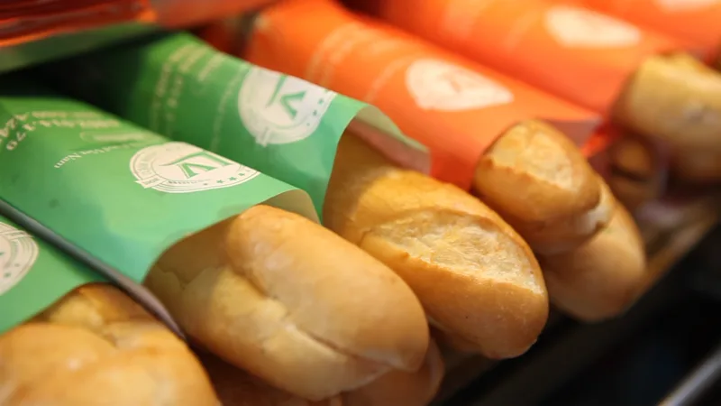1 ổ bánh mì không bao nhiêu calo
